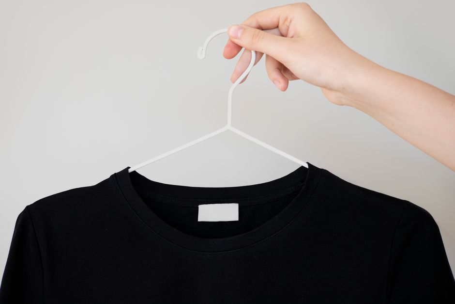 How to Identify High-Quality Clothing Basics That Will Last a Decade How to Identify High-Quality Clothing Basics That Will Last a Decade