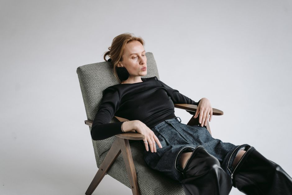 Minimalist Style Done Right: Brands, Pieces, and What to Skip Minimalist Style Done Right: Brands, Pieces, and What to Skip